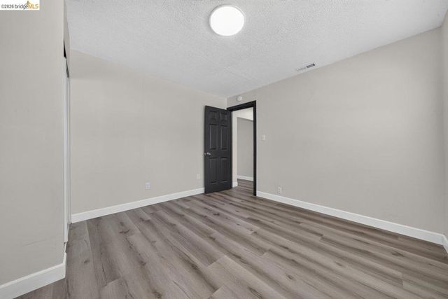 3240 Logan St, Oakland, CA 94601