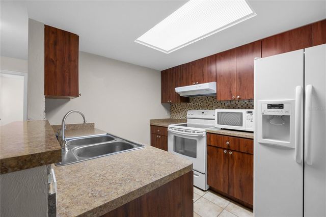 5417 NW 33RD PLACE, Gainesville, FL 32606