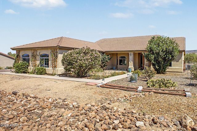 44614 N 20TH Street, New River, AZ 85087