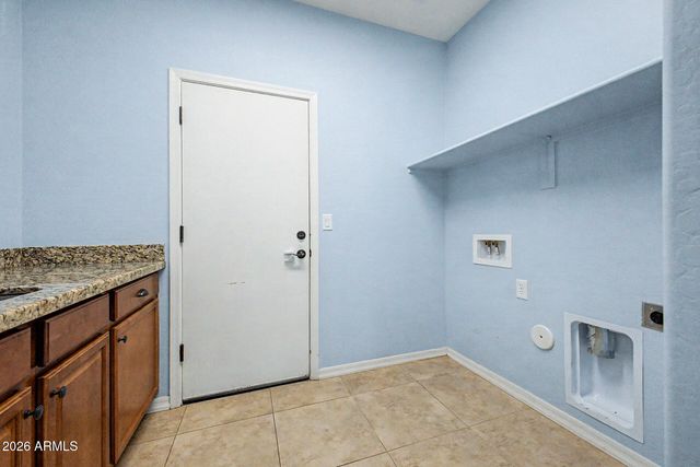 44614 N 20TH Street, New River, AZ 85087