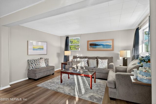 409 PARKWOOD Drive, Orange Park, FL 32073