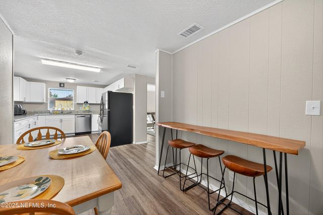 409 PARKWOOD Drive, Orange Park, FL 32073