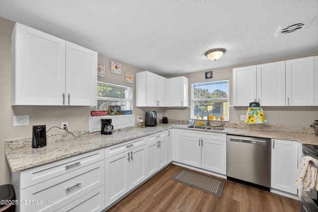 409 PARKWOOD Drive, Orange Park, FL 32073