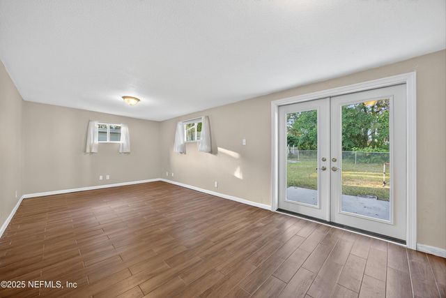 409 PARKWOOD Drive, Orange Park, FL 32073