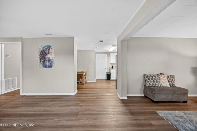 409 PARKWOOD Drive, Orange Park, FL 32073