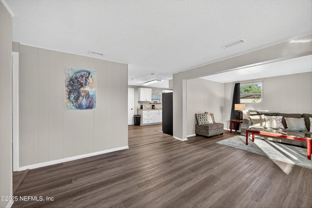 409 PARKWOOD Drive, Orange Park, FL 32073