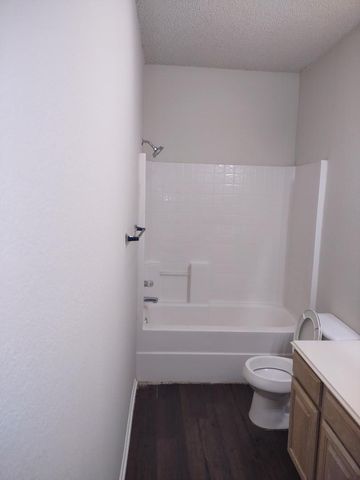 3101 Cape Cod Court, Arlington, TX 76017