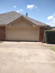 3101 Cape Cod Court, Arlington, TX 76017
