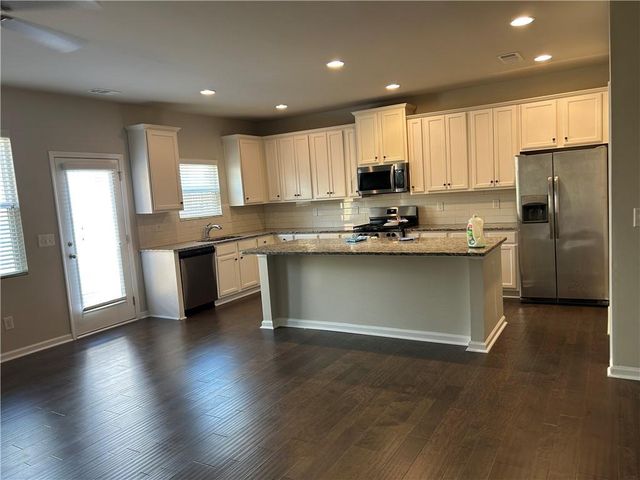 205 Ridge Valley Drive, Woodstock, GA 30189