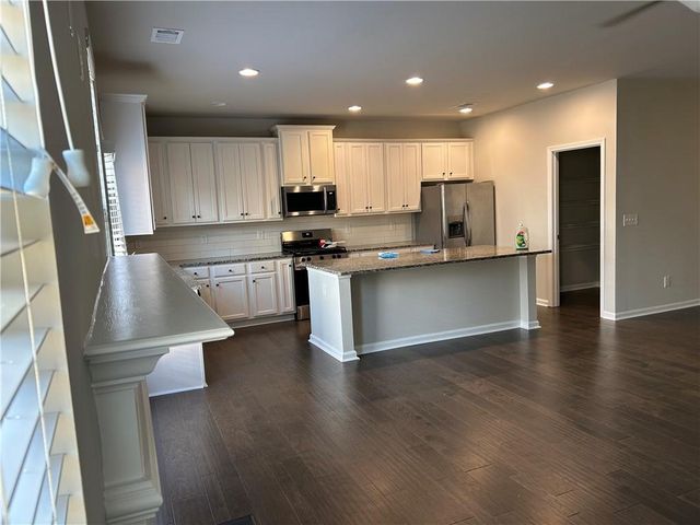 205 Ridge Valley Drive, Woodstock, GA 30189