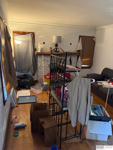 1901 N 50th Street, Omaha, NE 68104