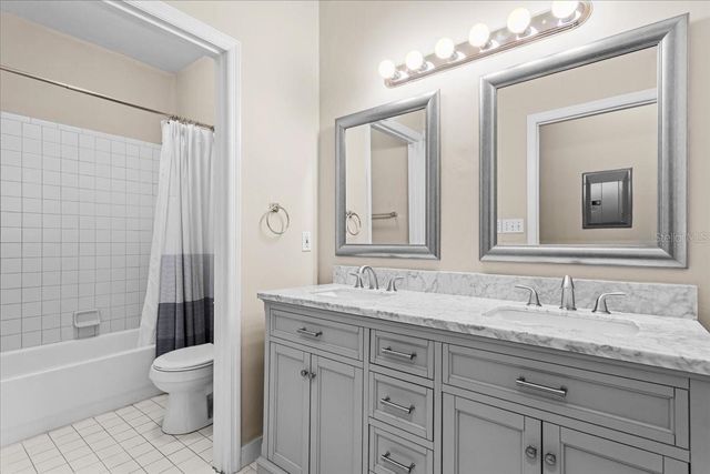 9150 SW 49TH PLACE C, Gainesville, FL 32608