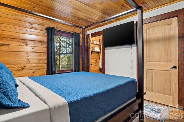 317 Chocolate Drop Circle, Union Mills, NC 28167