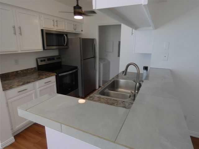 5805 Lake Hubbard Parkway 202, Garland, TX 75043