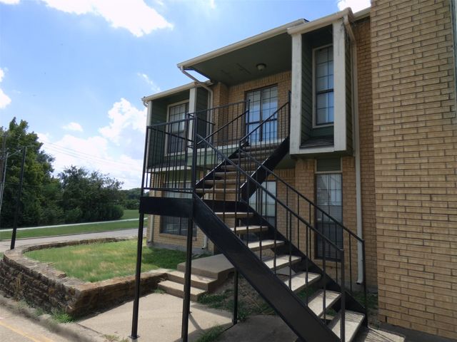 5805 Lake Hubbard Parkway 202, Garland, TX 75043