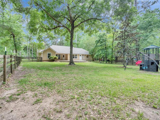 23436 Hillcrest Drive, Hockley, TX 77447