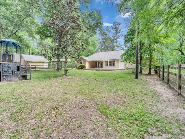 23436 Hillcrest Drive, Hockley, TX 77447