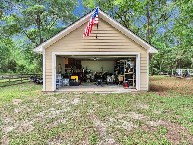 23436 Hillcrest Drive, Hockley, TX 77447