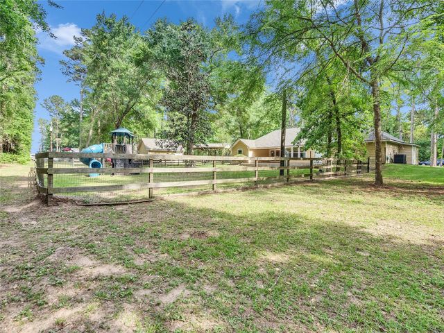 23436 Hillcrest Drive, Hockley, TX 77447
