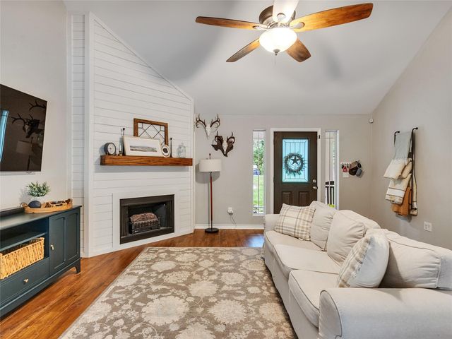 23436 Hillcrest Drive, Hockley, TX 77447