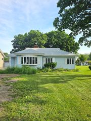 756 W Lincoln Lane, Des Plaines, IL 60018