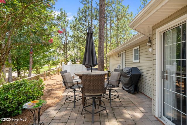 39 Bedford Circle, Pinehurst, NC 28374