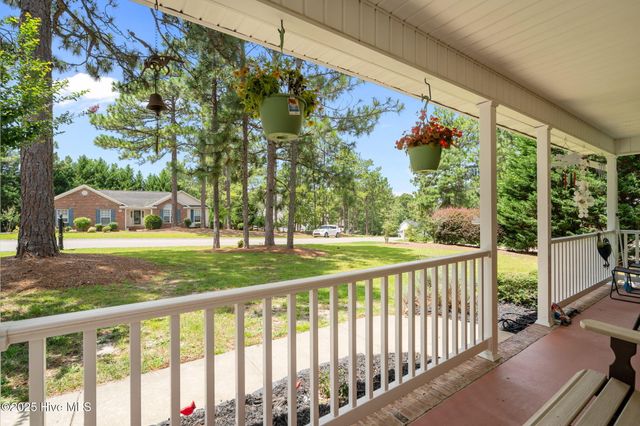 39 Bedford Circle, Pinehurst, NC 28374