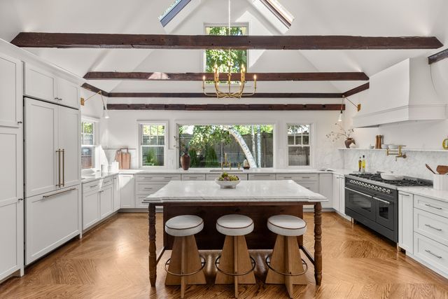 92 Old River Place, Dedham, MA 02026