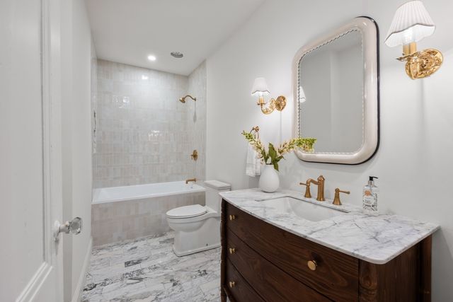 92 Old River Place, Dedham, MA 02026