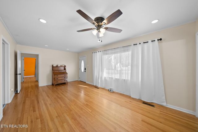 4317 Eagle Drive, Knoxville, TN 37914