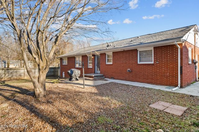 4317 Eagle Drive, Knoxville, TN 37914