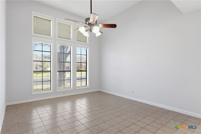 305 Windrock Drive, Victoria, TX 77904