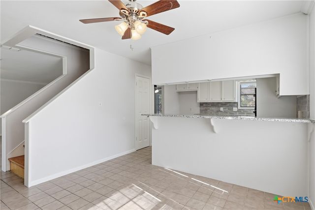 305 Windrock Drive, Victoria, TX 77904