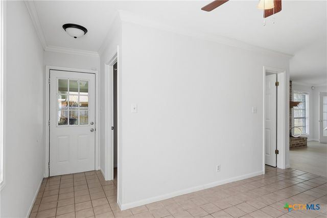 305 Windrock Drive, Victoria, TX 77904