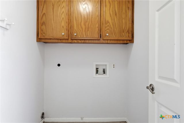 305 Windrock Drive, Victoria, TX 77904