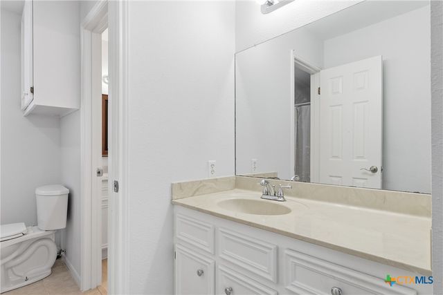 305 Windrock Drive, Victoria, TX 77904