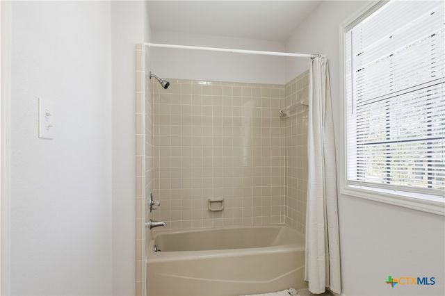 305 Windrock Drive, Victoria, TX 77904