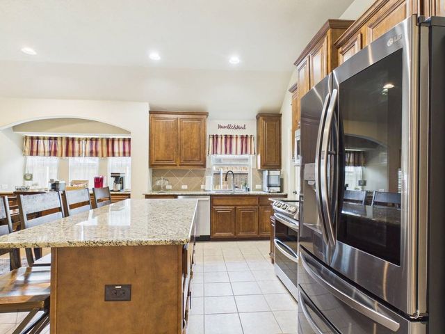 742 Mill Pond Drive, Midlothian, TX 76065