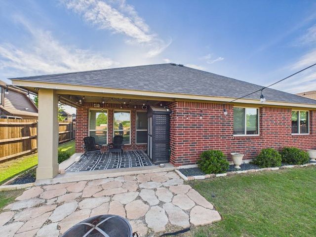 742 Mill Pond Drive, Midlothian, TX 76065