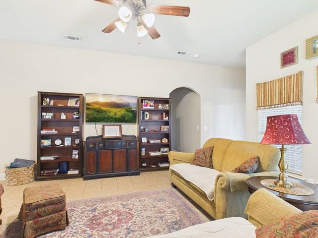 742 Mill Pond Drive, Midlothian, TX 76065