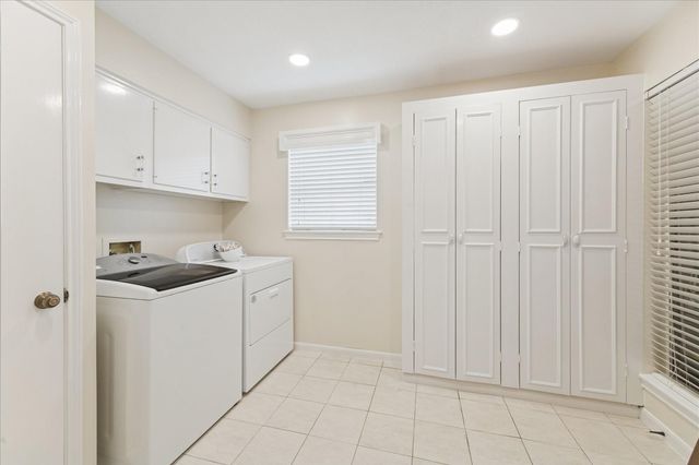 366 Champions Colony Iii, Houston, TX 77069