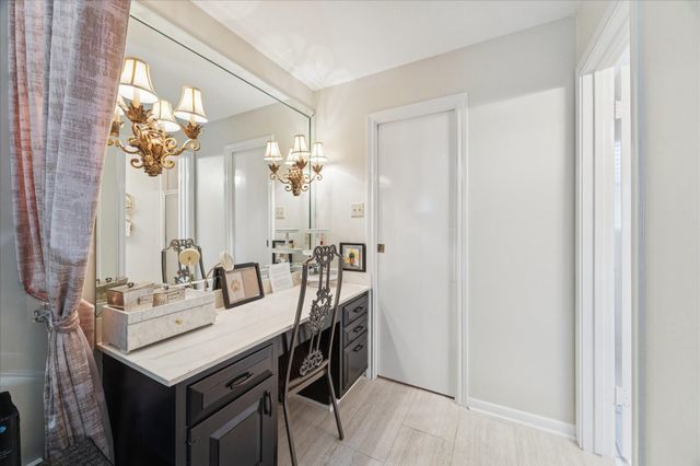 366 Champions Colony Iii, Houston, TX 77069