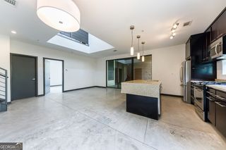 972 Dekalb Avenue NE 205, Atlanta, GA 30307