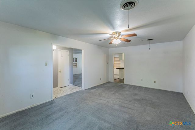 1808 N Beal Street, Belton, TX 76513