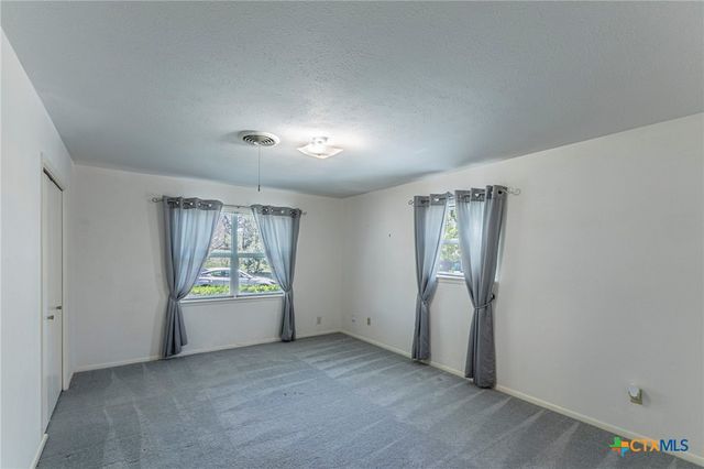 1808 N Beal Street, Belton, TX 76513