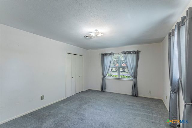 1808 N Beal Street, Belton, TX 76513