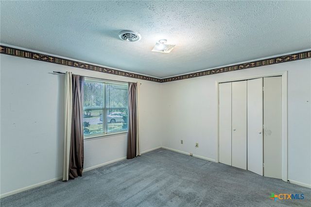 1808 N Beal Street, Belton, TX 76513