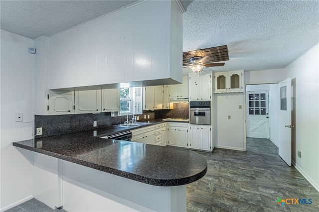 1808 N Beal Street, Belton, TX 76513