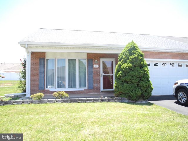 121 SOUTHERN OAK DR, Hagerstown, MD 21740