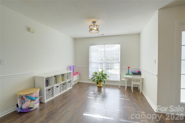 365 Running Briar Road, Fletcher, NC 28732